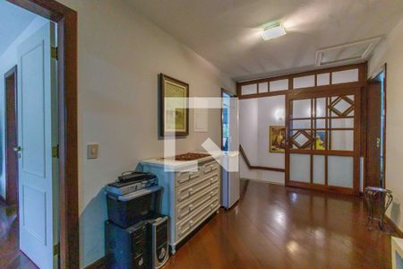 Hall de casa de condomínio para alugar com 4 quartos, 600m² em Barra da Tijuca, Rio de Janeiro