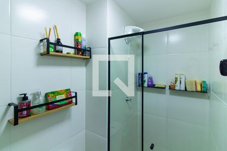 Banheiro de apartamento à venda com 2 quartos, 38m² em Água Branca, São Paulo