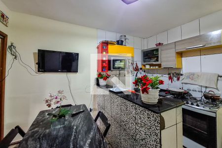 Cozinha de kitnet/studio à venda com 1 quarto, 24m² em Sé, São Paulo