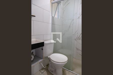 Banheiro de casa para alugar com 2 quartos, 60m² em Vila Imaculada, Guarulhos