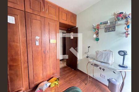 Quarto 2 de apartamento à venda com 4 quartos, 210m² em Buritis, Belo Horizonte