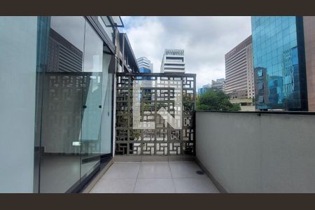 Sacada de kitnet/studio à venda com 1 quarto, 43m² em Vila Olímpia, São Paulo