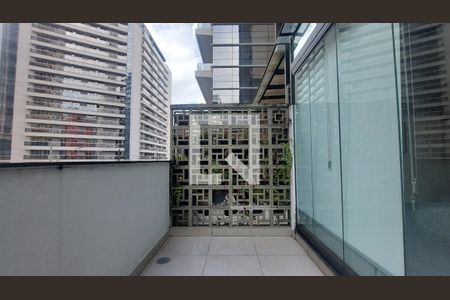 Sacada de kitnet/studio à venda com 1 quarto, 43m² em Vila Olímpia, São Paulo