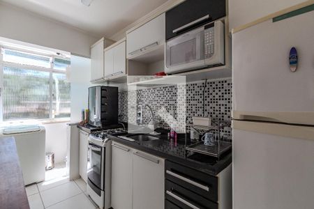 Cozinha de apartamento para alugar com 2 quartos, 65m² em Camaquã, Porto Alegre
