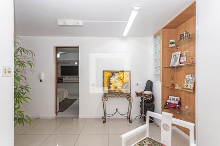 Sala intima de casa à venda com 3 quartos, 270m² em Sacomã, São Paulo