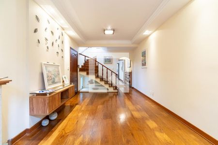 Sala de casa à venda com 3 quartos, 150m² em Vila Alexandria, São Paulo