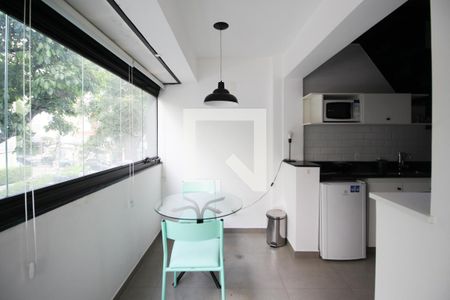 Varanda de apartamento para alugar com 1 quarto, 65m² em Vila Olímpia, São Paulo