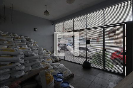 Garagem de casa à venda com 1 quarto, 240m² em Vila Fernandes, São Paulo