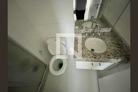 Banheiro de apartamento para alugar com 2 quartos, 60m² em Recreio dos Bandeirantes, Rio de Janeiro
