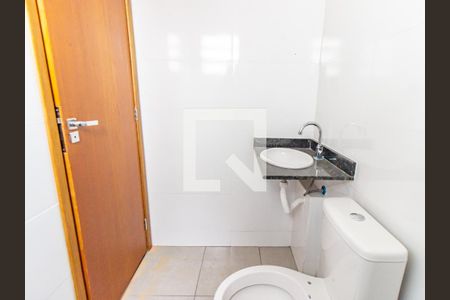 Banheiro de apartamento à venda com 2 quartos, 47m² em Vila Libanesa, São Paulo