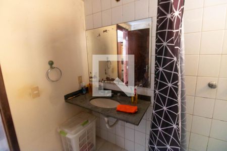 Banheiro da Suíte de casa para alugar com 3 quartos, 750m² em Serra Grande, Niterói