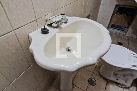 Lavabo de casa para alugar com 3 quartos, 400m² em Casa Verde, São Paulo