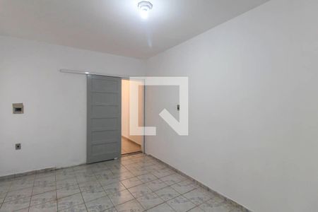 Suite de casa para alugar com 3 quartos, 120m² em Jardim Vera Cruz(zona Sul), São Paulo