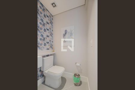 Lavabo de apartamento para alugar com 2 quartos, 100m² em Jardins, São Paulo