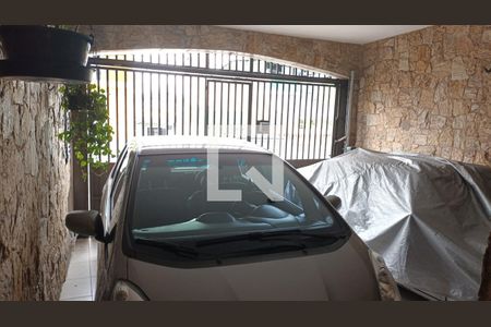 Garagem de casa à venda com 3 quartos, 159m² em Vila Medeiros, São Paulo