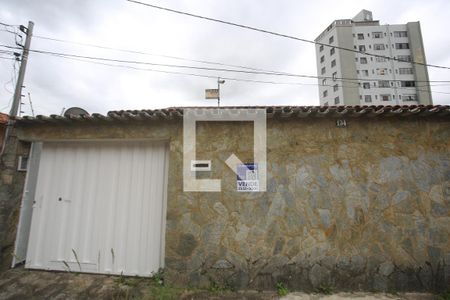 Fachada de casa à venda com 6 quartos, 360m² em João Pinheiro, Belo Horizonte