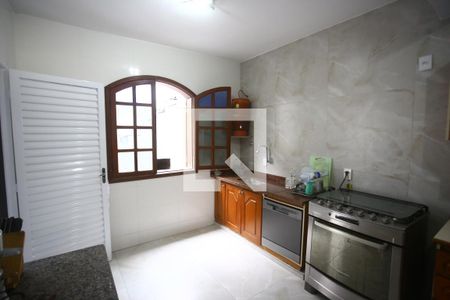 Cozinha de casa à venda com 6 quartos, 360m² em João Pinheiro, Belo Horizonte