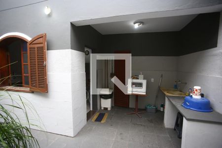 Área de Serviço de casa à venda com 6 quartos, 360m² em João Pinheiro, Belo Horizonte