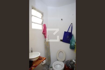 Banheiro de Serviço de apartamento à venda com 2 quartos, 99m² em Vila Mariana, São Paulo