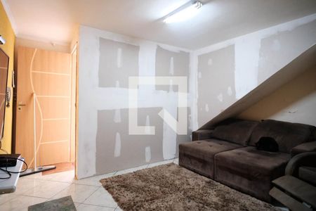 Sala de casa para alugar com 3 quartos, 100m² em Vila Dalila, São Paulo