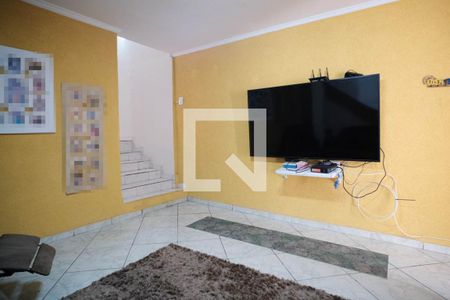 Sala de casa para alugar com 3 quartos, 100m² em Vila Dalila, São Paulo