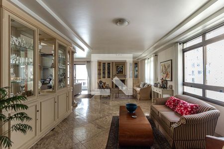 Sala de apartamento à venda com 3 quartos, 241m² em Santa Cecilia, São Paulo