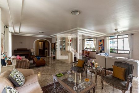 Sala de apartamento à venda com 3 quartos, 241m² em Santa Cecilia, São Paulo