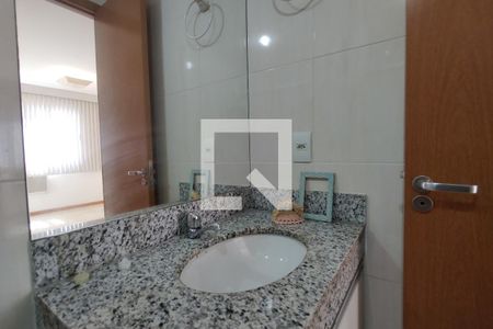 Banheiro da Suíte 2 de apartamento à venda com 2 quartos, 67m² em Taquara, Rio de Janeiro