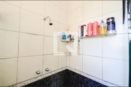 Banheiro de apartamento à venda com 2 quartos, 74m² em Grajaú, Rio de Janeiro