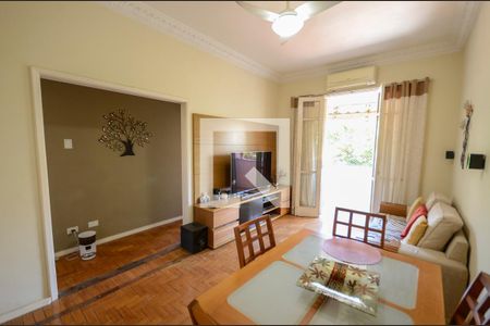 Sala de apartamento à venda com 2 quartos, 74m² em Grajaú, Rio de Janeiro