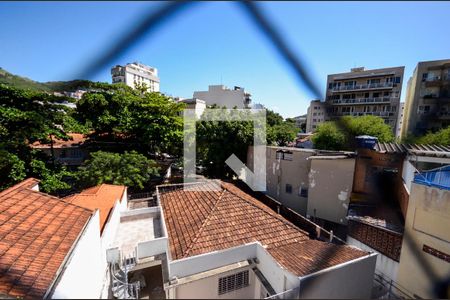 Vista do Quarto 2 de apartamento à venda com 2 quartos, 74m² em Grajaú, Rio de Janeiro