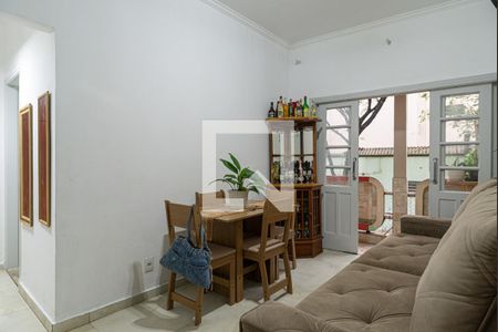 Sala de apartamento à venda com 2 quartos, 76m² em Bela Vista, São Paulo