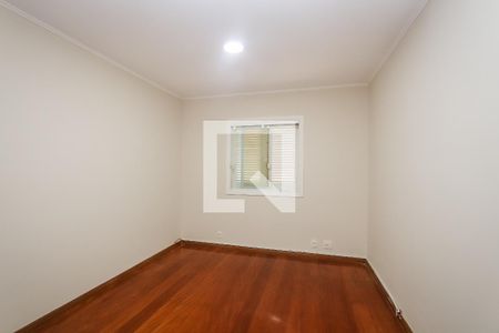 Suíte 3 de casa de condomínio à venda com 3 quartos, 350m² em Jardim Panorama, São Paulo
