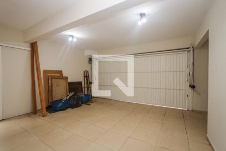 Garagem de casa de condomínio à venda com 3 quartos, 350m² em Jardim Panorama, São Paulo