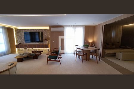 Sala de apartamento à venda com 3 quartos, 247m² em Real Parque, São Paulo