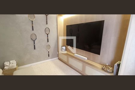 Sala de TV de apartamento à venda com 3 quartos, 247m² em Real Parque, São Paulo