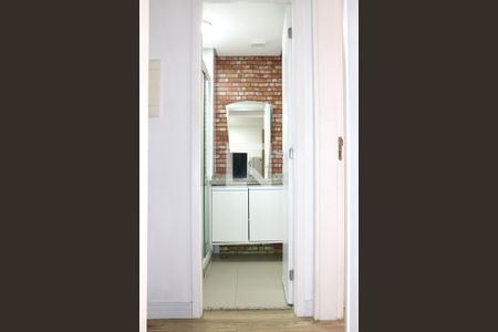 Banheiro de apartamento para alugar com 1 quarto, 38m² em Vila Castelo, São Paulo