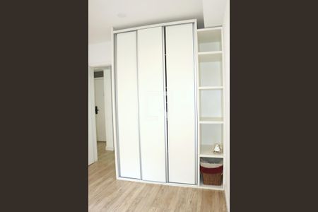 Quarto de apartamento à venda com 1 quarto, 38m² em Vila Castelo, São Paulo