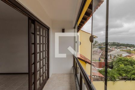 Varanda de casa à venda com 4 quartos, 240m² em Ipanema, Porto Alegre