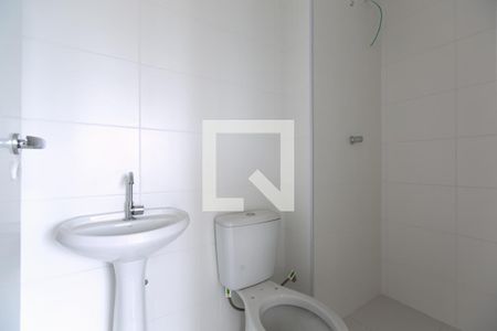 Banheiro de apartamento para alugar com 2 quartos, 32m² em Colônia (zona Leste), São Paulo