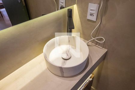 Banheiro de kitnet/studio à venda com 1 quarto, 32m² em Jardim Paulista, São Paulo