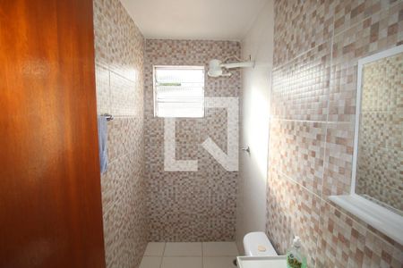 Banheiro de casa para alugar com 2 quartos, 300m² em Sítio do Mandaqui, São Paulo
