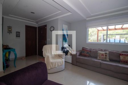 Sala de casa à venda com 3 quartos, 300m² em Guarujá, Porto Alegre