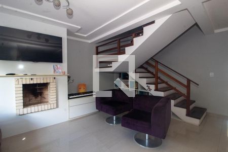 Sala de casa à venda com 3 quartos, 300m² em Guarujá, Porto Alegre