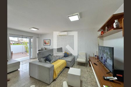 Casa de Condomínio à venda com 4 quartos, 168m² em Recreio dos Bandeirantes, Rio de Janeiro
