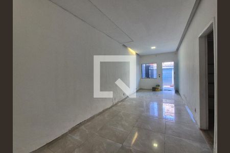 Sala de casa de condomínio à venda com 2 quartos, 105m² em Vargem Pequena, Rio de Janeiro