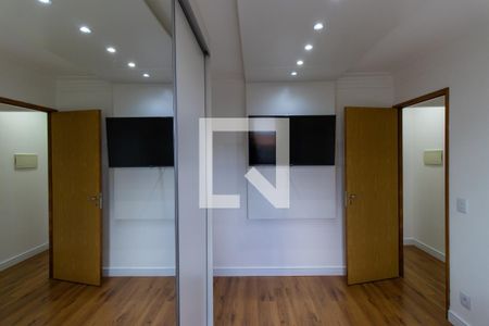 Quarto 1 de casa de condomínio para alugar com 3 quartos, 121m² em Jardim Isis, Cotia