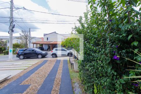 Vista da Sala de casa de condomínio para alugar com 3 quartos, 121m² em Jardim Isis, Cotia