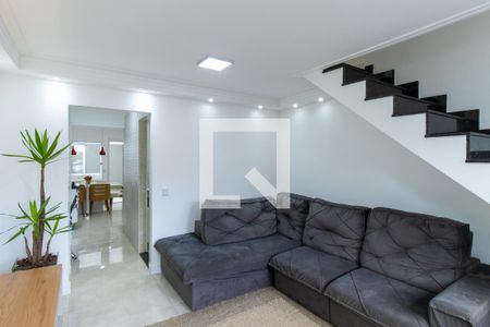 Sala de casa de condomínio para alugar com 3 quartos, 121m² em Jardim Isis, Cotia