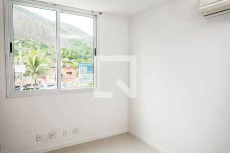 Quarto 2 de apartamento à venda com 2 quartos, 88m² em Itaipu, Niterói